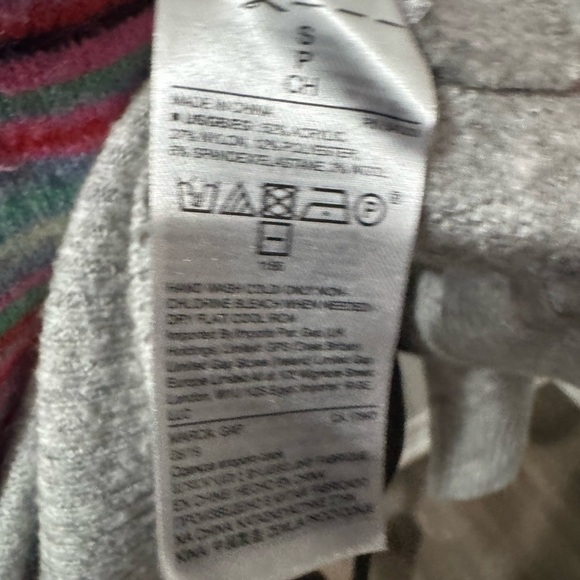 GAP Crazy Stripe Sweater size small - Picture 7 of 8